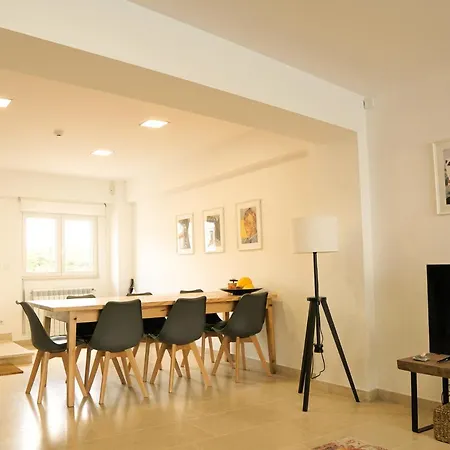 Modernes Haus Mit Spektakulaerem Meerblick Und Pool Сasa de vacaciones