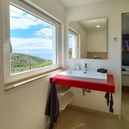 Nyaraló Modernes Haus Mit Spektakulaerem Meerblick Und Pool Vale Furado