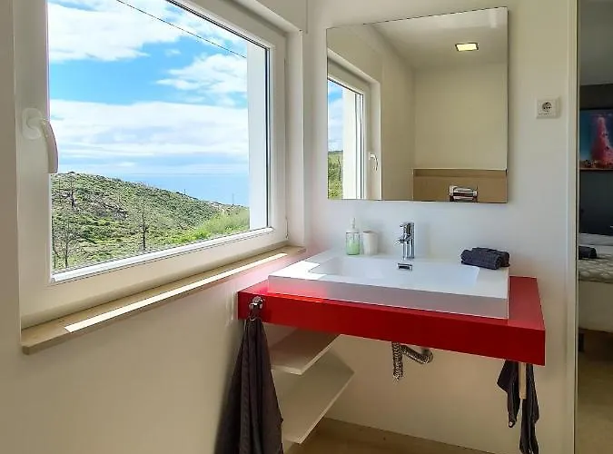 Сasa de vacaciones Modernes Haus Mit Spektakulaerem Meerblick Und Pool Vale Furado