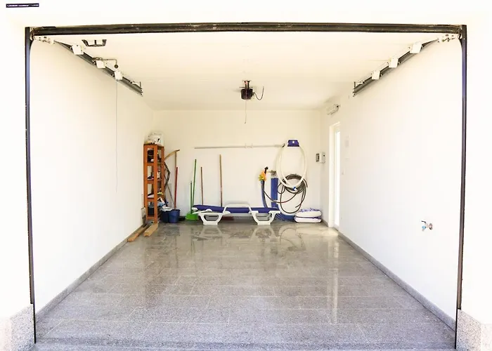 Modernes Haus Mit Spektakulaerem Meerblick Und Pool Casa de Férias *